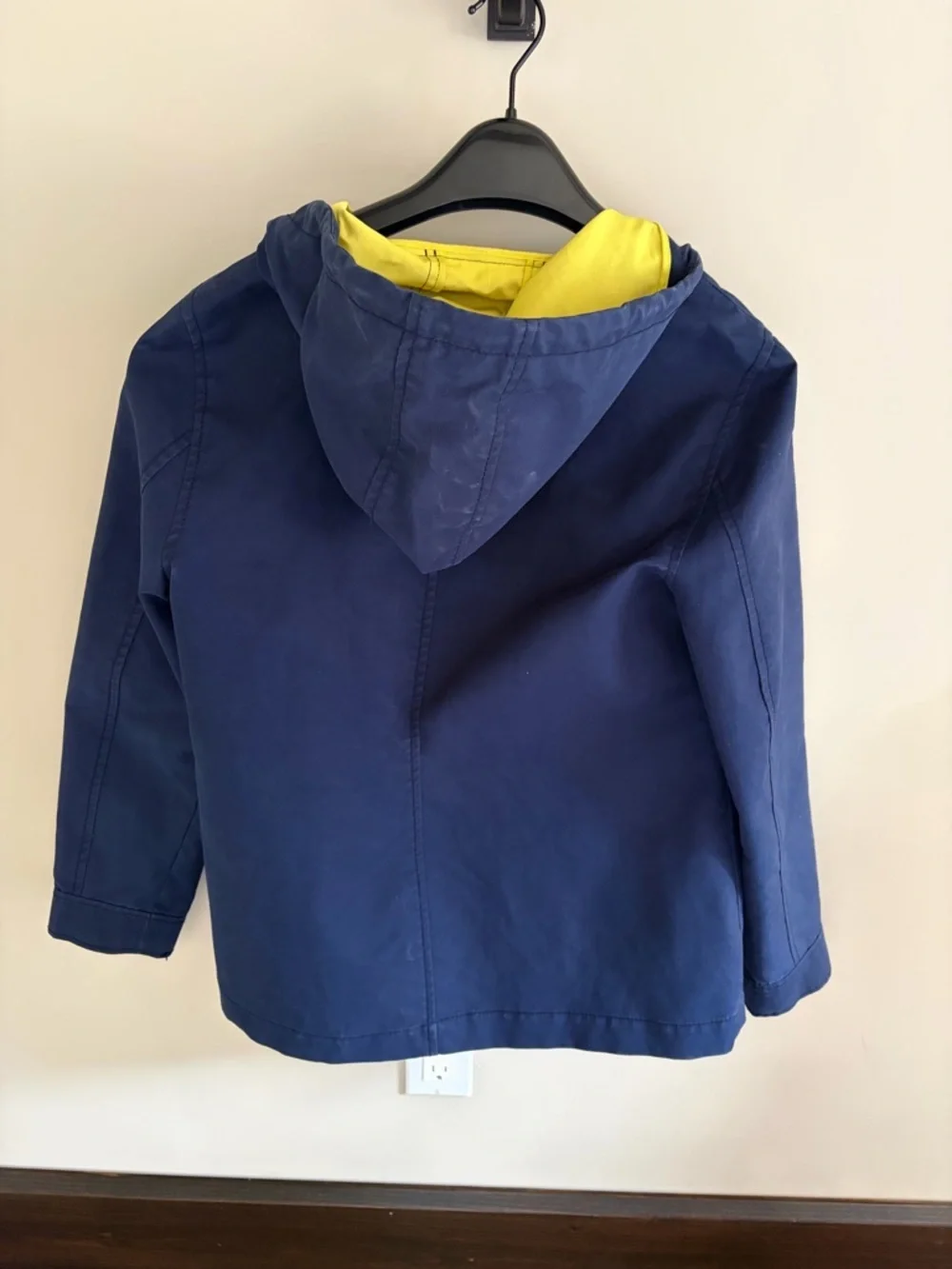 Old Navy Navy Trench Coat with Yellow Lining - Picture 4 of 4